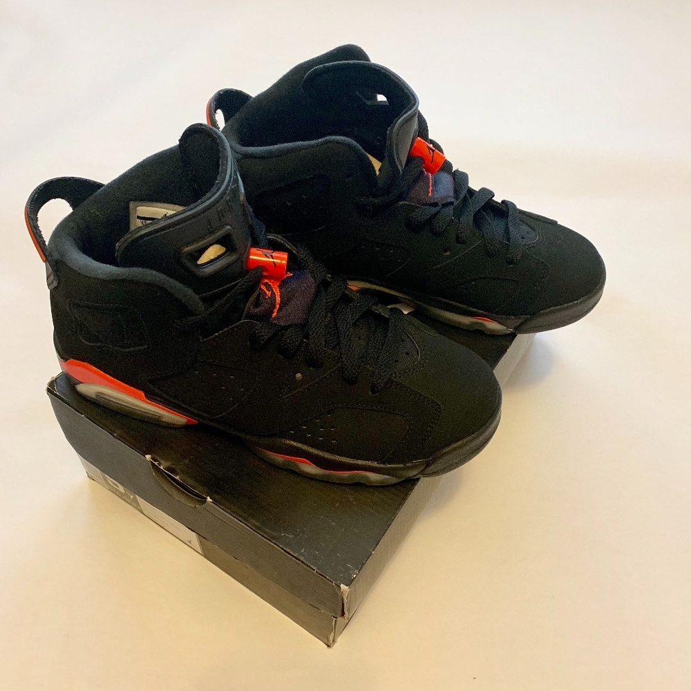 Air Jordan Retro 6 BG Infrared 2014 Size 5 Youth